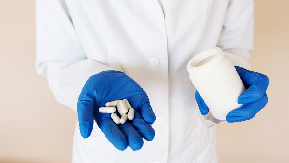 pharmacist medicine pills safety telehealth care